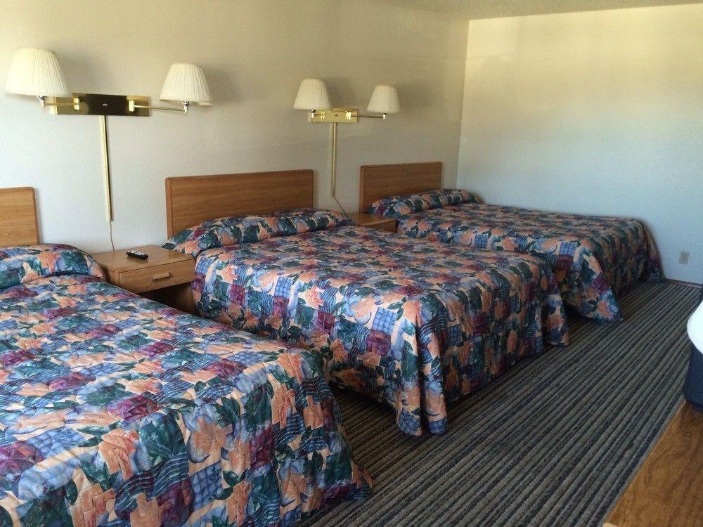 فلورينس Silver Sands Motel المظهر الخارجي الصورة