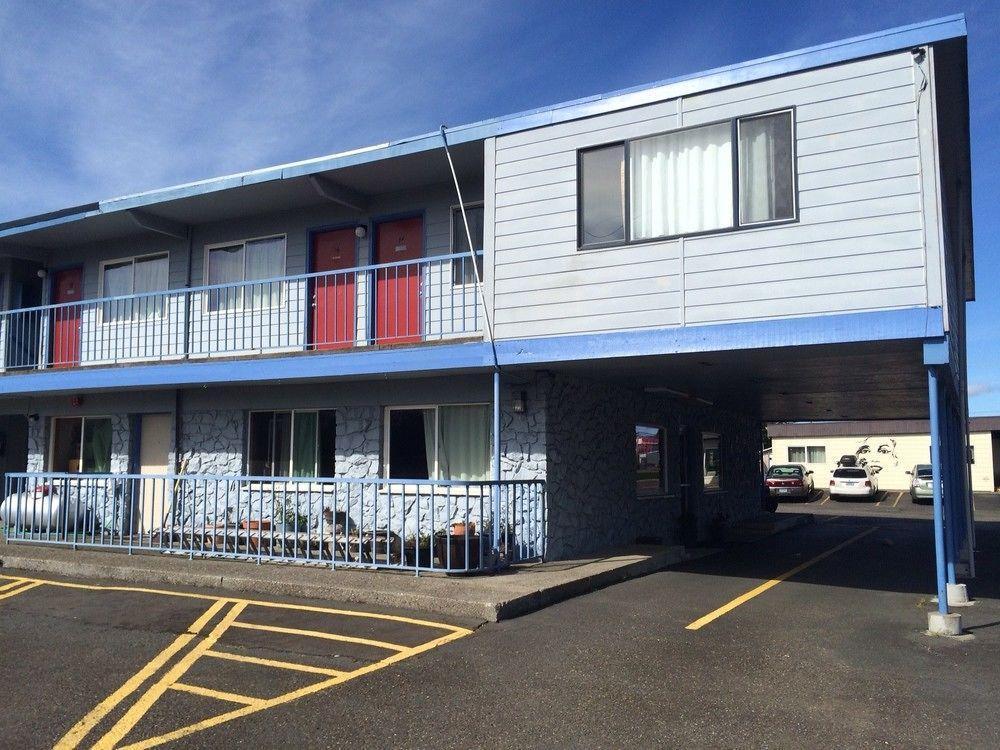 فلورينس Silver Sands Motel المظهر الخارجي الصورة